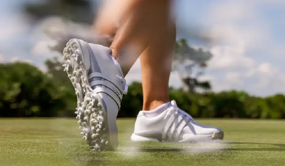 “Best Ladies Golf Shoes for Maximum Support & Grip”